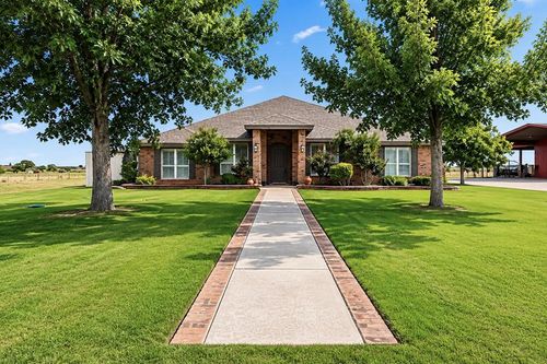 2105 S County Road 1060, Midland, TX, 79706-2470 | Card Image