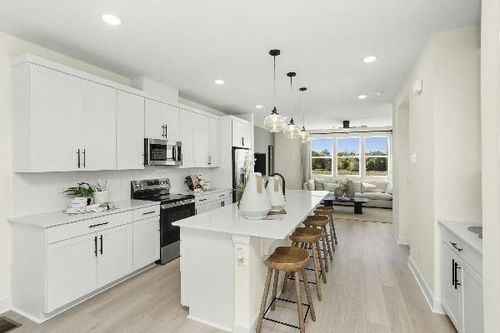 190 Barton Village Blvd, Lebanon, TN, 37090-2226 | Card Image