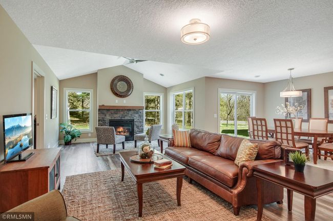 15563 Xalapa St Ne, Townhouse with 3 bedrooms, 3 bathrooms and null parking in Columbus MN | Image 9