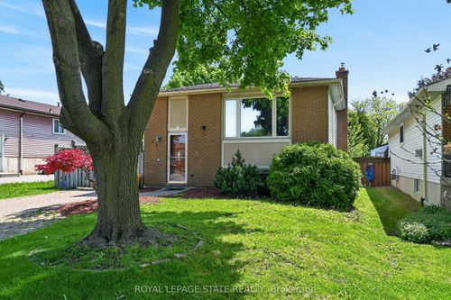 68 Duncairn Cres, Hamilton, ON, L9C6G1 | Card Image