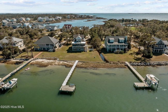 130 Maxwell Dr, House other with 5 bedrooms, 4 bathrooms and 2 parking in Harkers Island NC | Image 56