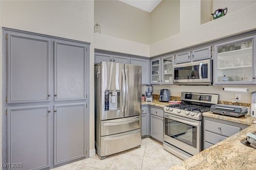 1001-2035 E Warm Springs Rd, Las Vegas, NV, 89119-0453 | Card Image