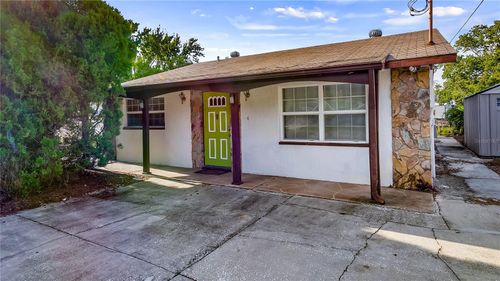 6466 W Richard Dr, Weeki Wachee, FL, 34607-1628 | Card Image
