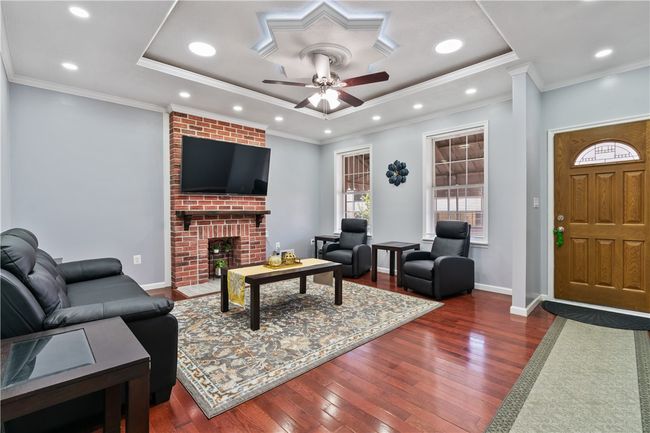 3640 Mintwood St, House other with 3 bedrooms, 2 bathrooms and 4 parking in Pittsburgh PA | Image 9