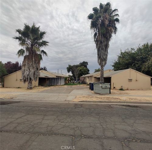 902 Barney St, Merced, CA, 95340-4060 | Card Image