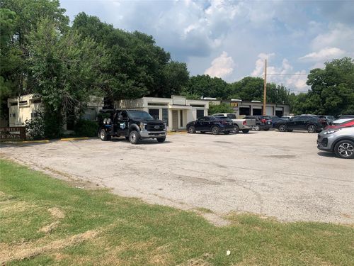 300 N Mill St, Lewisville, TX, 75057-3940 | Card Image