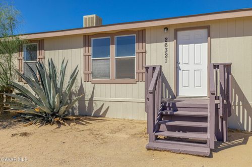 26321 Olanche St, Mojave, CA, 93501-7528 | Card Image