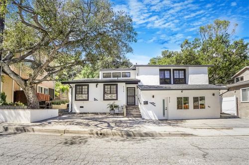 9739 Hillhaven Ave, Tujunga, CA, 91042-3012 | Card Image