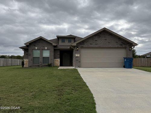 810 Delaney Drive, Carl Junction, MO, 64834 | Card Image