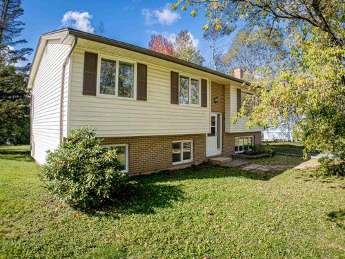 5 Tannery Drive, Elmsdale, NS, B2S1C6 | Card Image