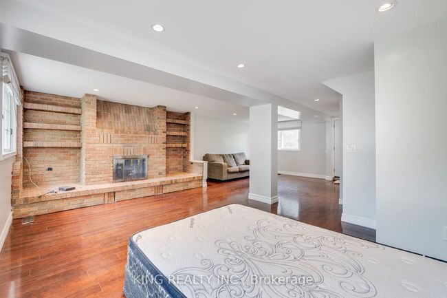 1761 Daleview Cres, House other with 4 bedrooms, 2 bathrooms and 8 parking in Cambridge ON | Image 30