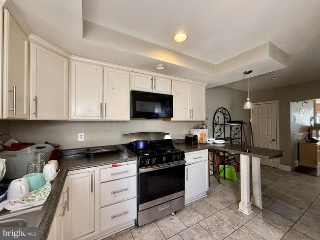 316 Rose St, Townhouse with 3 bedrooms, 1 bathrooms and null parking in CHESTER PA | Image 9