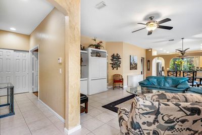 8192 Brindisi Lane, House other with 3 bedrooms, 2 bathrooms and null parking in Boynton Beach FL | Image 3