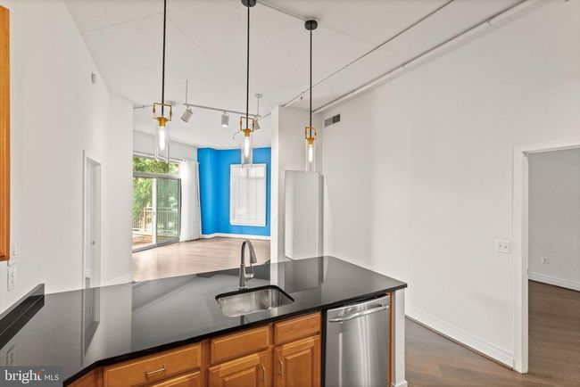UNIT-105 - 4490 Market Commons Dr, Condo with 2 bedrooms, 3 bathrooms and null parking in FAIRFAX VA | Image 16