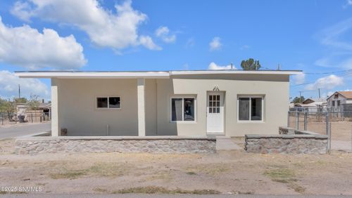 401 Miller St, Anthony, NM, 88021-8659 | Card Image