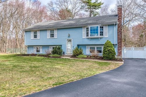 26 Pinto Way, Mansfield, MA, 02048-1012 | Card Image