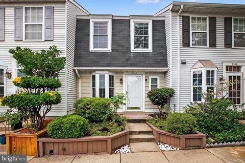 8530 Southlawn Ct, ALEXANDRIA, VA, 22309-1522 | Card Image