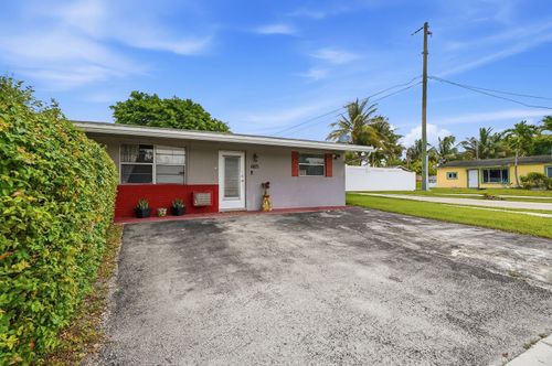6871 Sw 16th Ct, North Lauderdale, FL, 33068-4309 | Card Image
