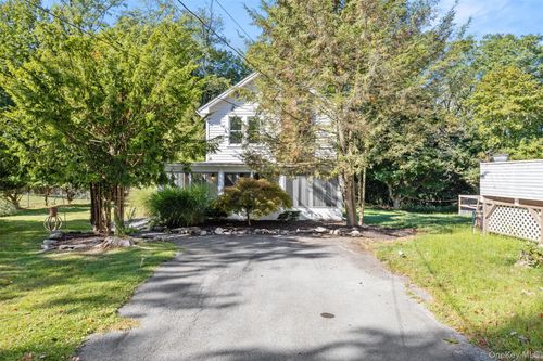 90 Forester Ave, Warwick, NY, 10990-1108 | Card Image
