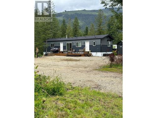 3997 Malakwa Rd, Malakwa, BC, V0E2J0 | Card Image