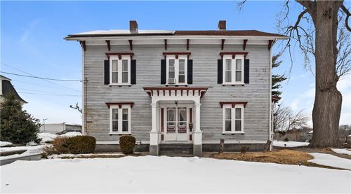 29 Jenks Ave, Central Falls, RI, 02863-1014 | Card Image