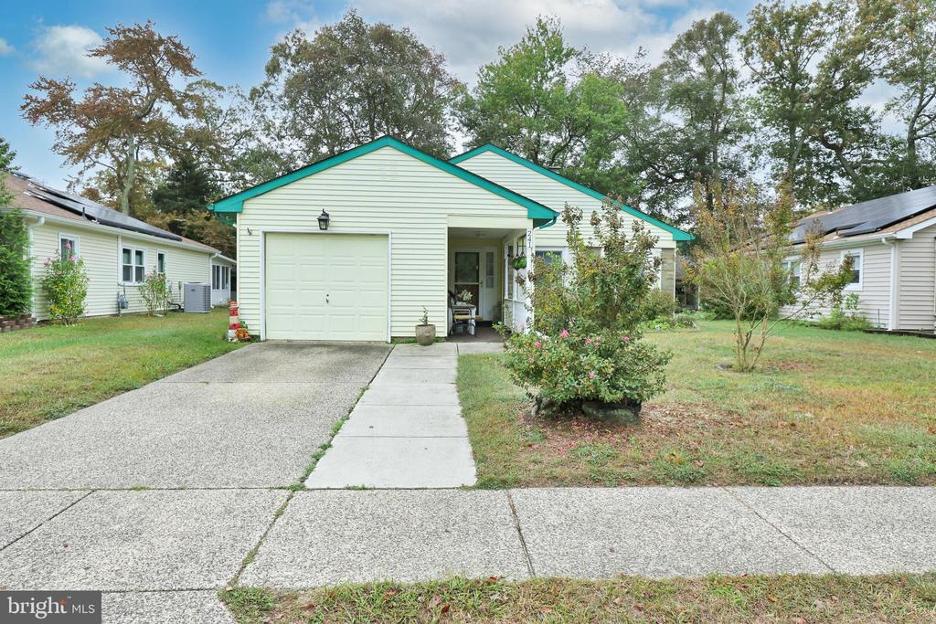 Yorktowne Dr, Little Egg Harbor Twp, NJ 08087