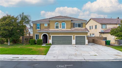 6573 Harrow St, Eastvale, CA, 91752-4333 | Card Image