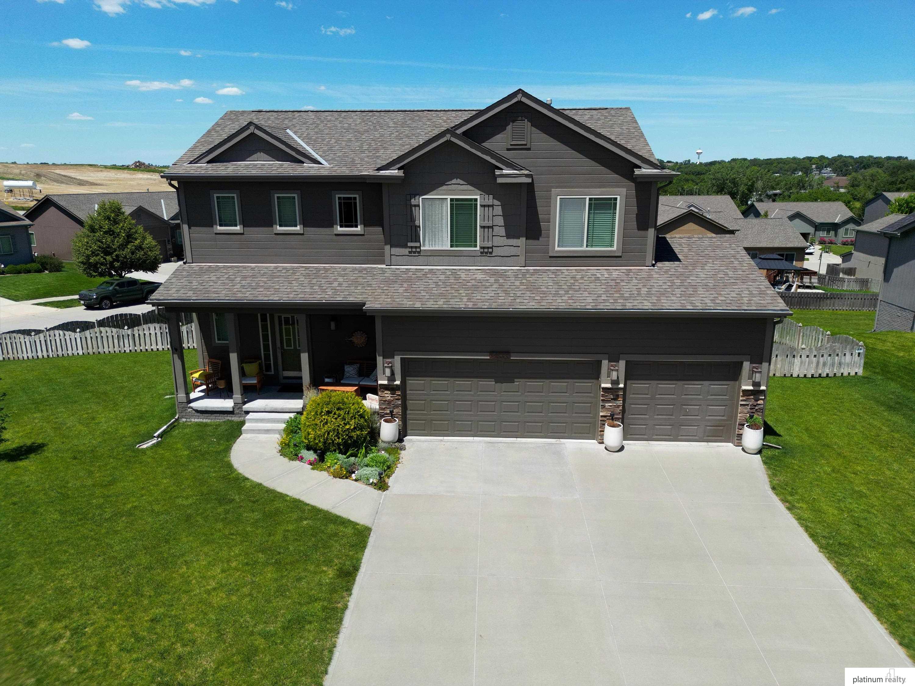 Clark St, Elkhorn, NE 68022