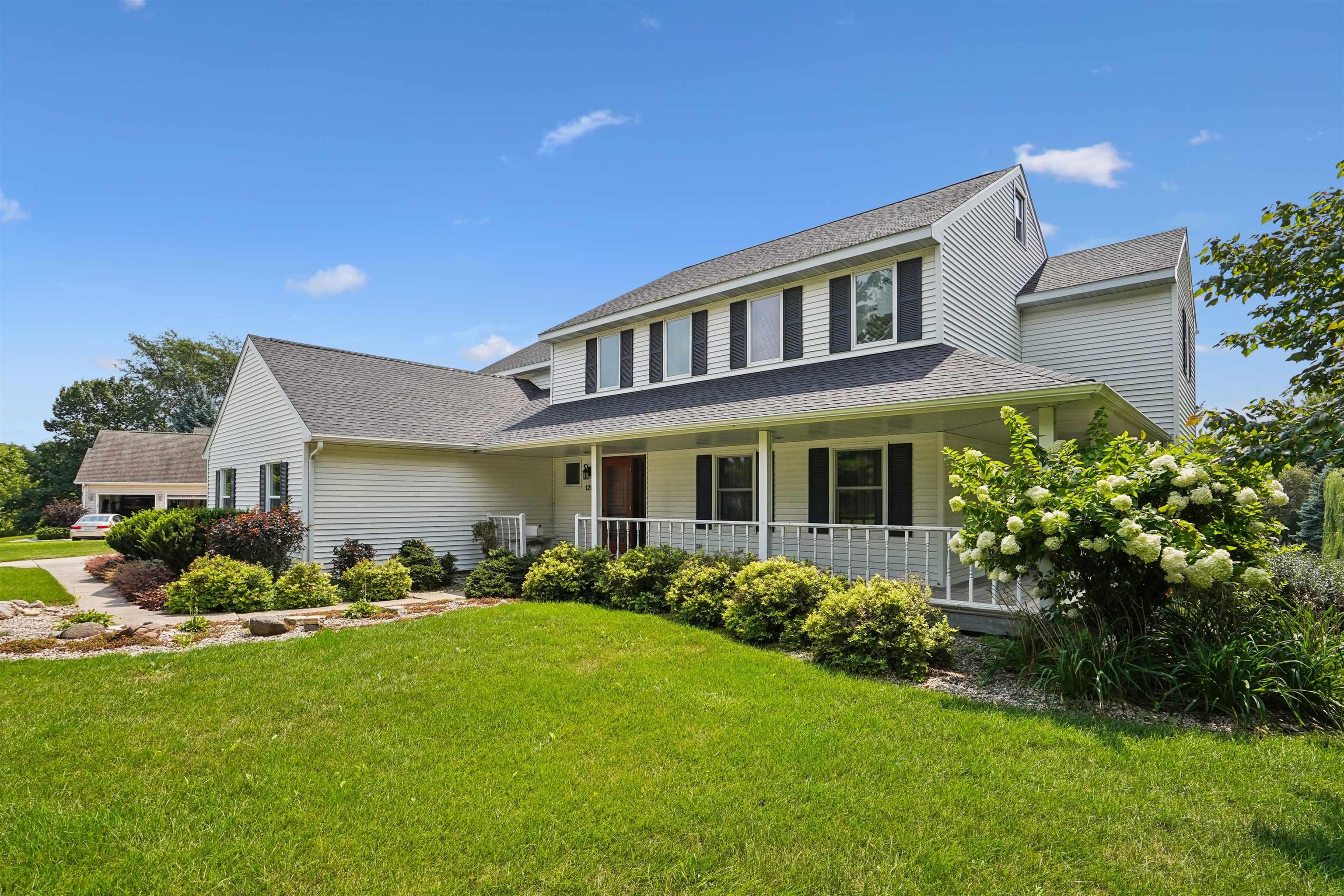 Residential in Waverly 2