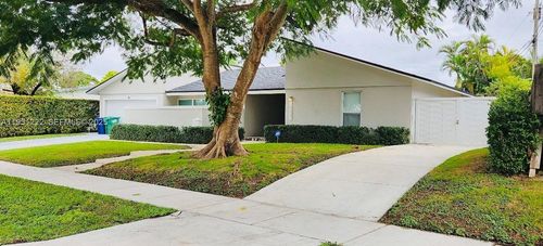 16323 Sw 108th Ct, Miami, FL, 33157-2926 | Card Image