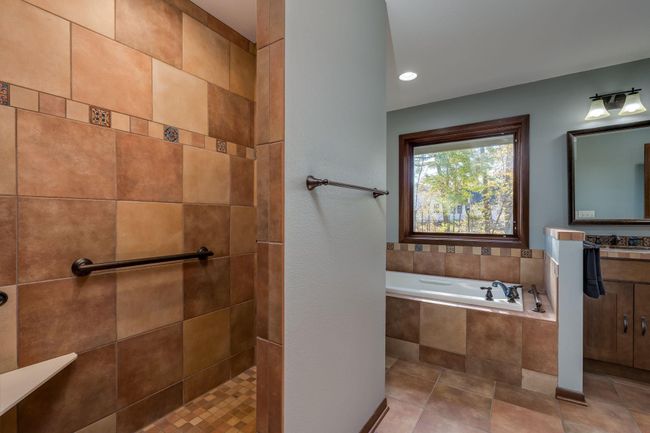 7013 Da Mar Estates-22.jpg | Image 43