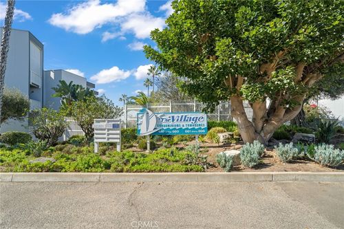 106-650 The Vlg, Redondo Beach, CA, 90277-2730 | Card Image