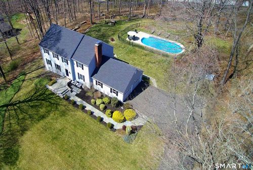 27 Lantern Dr, Ridgefield, CT, 06877-3413 | Card Image