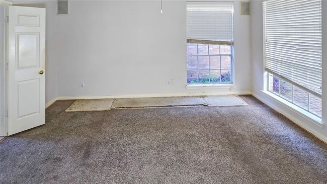 2939 Rosefield Dr, House other with 3 bedrooms, 2 bathrooms and 2 parking in Houston TX | Image 21