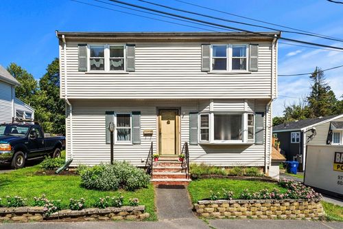 21 Burroughs St, Danvers, MA, 01923-2704 | Card Image
