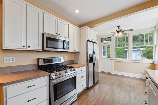 450 S 1 St St, House other with 3 bedrooms, 2 bathrooms and null parking in Ann Arbor MI | Image 14
