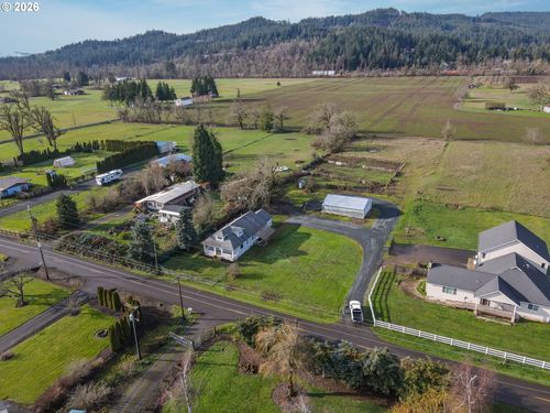 79844 Delight Valley School Rd, Cottage Grove, OR, 97424-9528 | Card Image