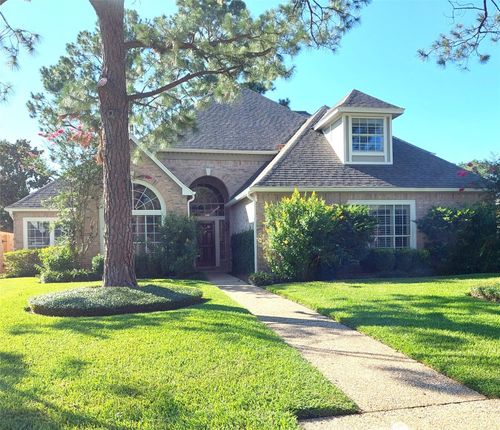 5523 Fragrant Cloud Ct, Houston, TX, 77041-6530 | Card Image