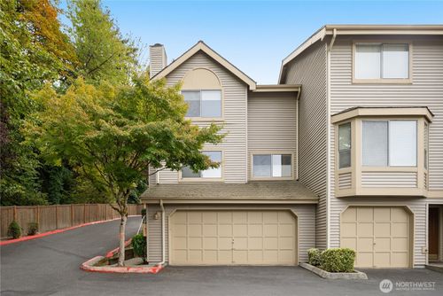 1-4139 178th Ln Se, Bellevue, WA, 98008-5988 | Card Image