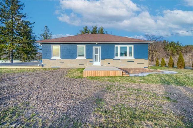 1327 Queen St, House other with 4 bedrooms, 1 bathrooms and 12 parking in New Dundee ON | Image 12