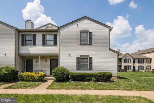 10545 Stonington Ln, MANASSAS, VA, 20109-6457 | Card Image
