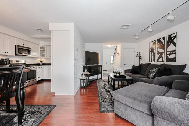 237 Stonebridge Dr, Condo with 2 bedrooms, 2 bathrooms and null parking in Nashua NH | Image 5