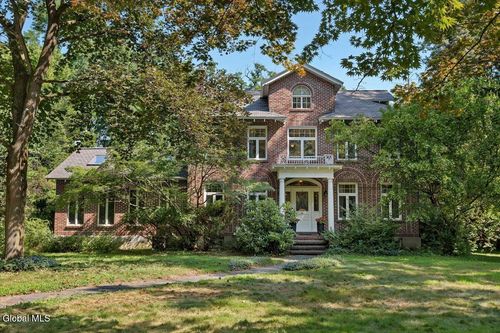 19 Sunnyside Rd, Scotia, NY, 12302-2408 | Card Image