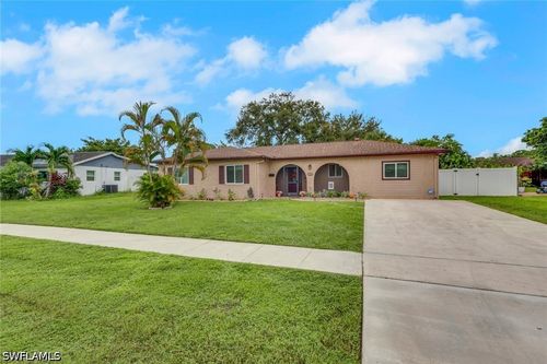 3358 Dorado Way, NAPLES, FL, 34105-2729 | Card Image