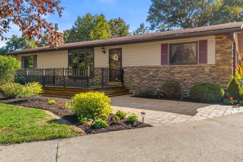 326 Blue Sky Trl, Nekoosa, WI, 54457-8053 | Card Image
