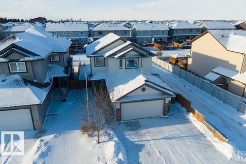 {{alt}} | Card Image