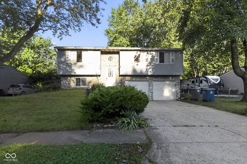 6824 Cordova Dr, Indianapolis, IN, 46221-4701 | Card Image