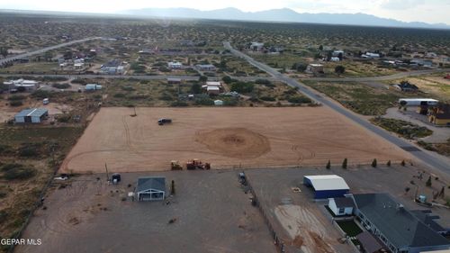 5226 Desert Willow Dr, El Paso, TX, 79938-9358 | Card Image