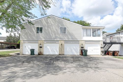 306 Chadwick Pl, Fairborn, OH, 45324-3901 | Card Image