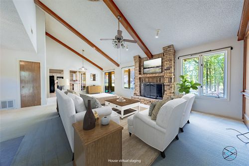 172 Colonial Dr, Mabank, TX, 75156-7260 | Card Image